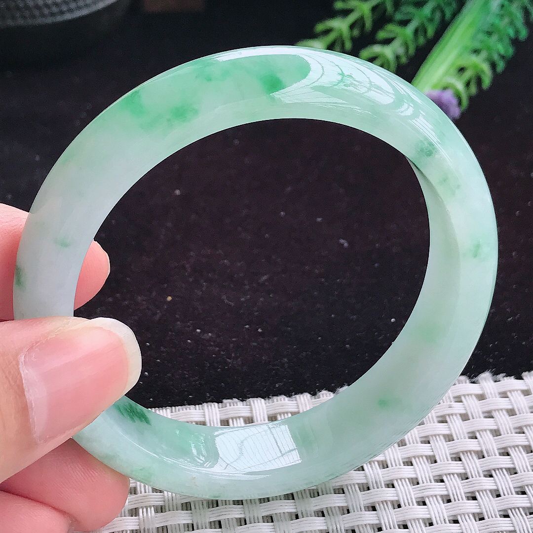 实拍A货翡翠57/14/8.3老坑冰胶果冻飘绿花手镯平安镯翡翠玉镯美人镯
