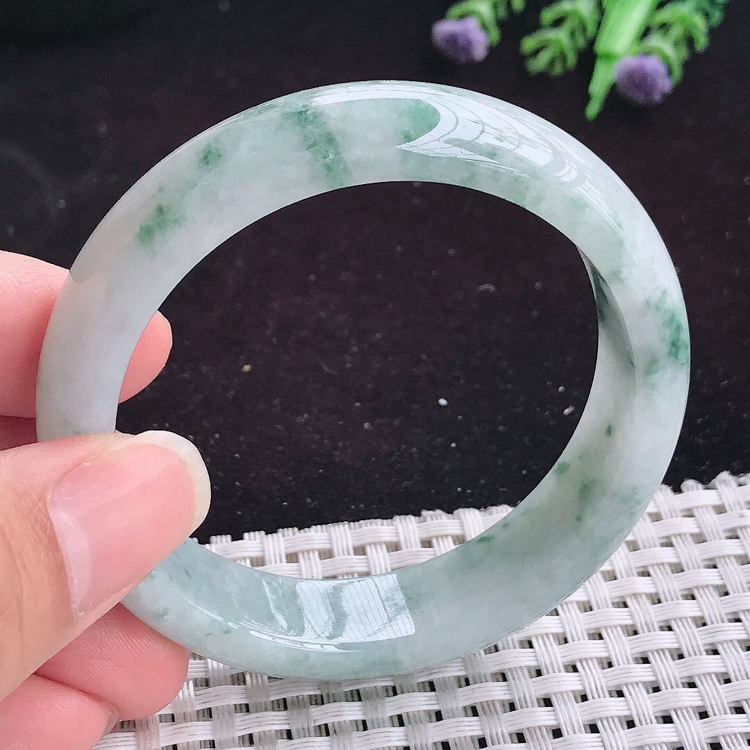 自然光53/13.6/7.6老坑精美温润飘花宽边手镯平安镯翡翠玉镯美人镯