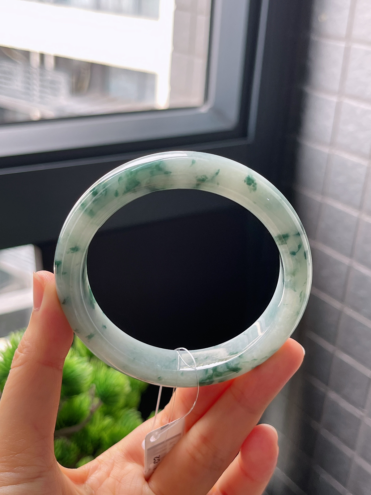 正圈57圈口，翡翠糯化种飘花手镯