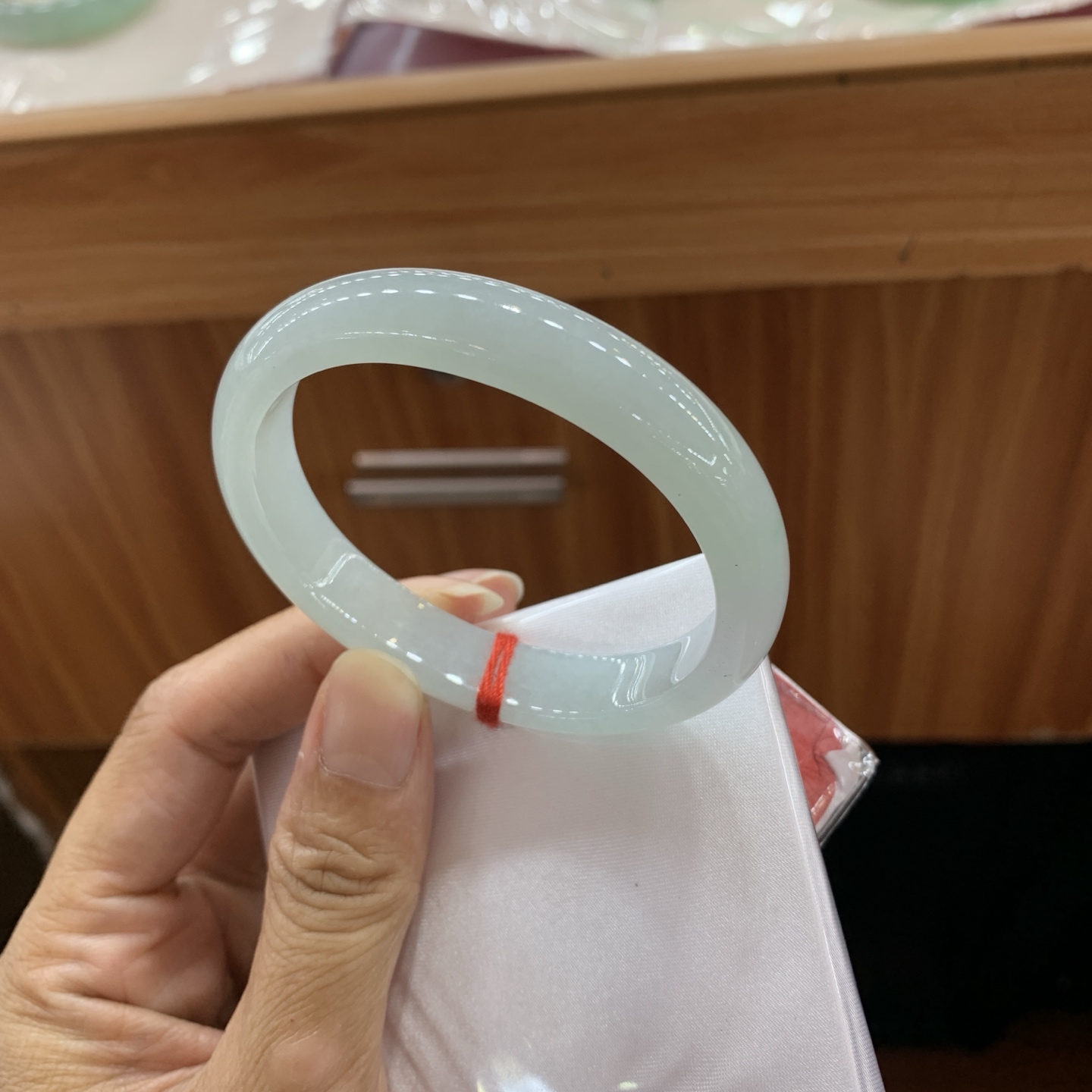 060901MMJ 冰底色贵妃翡翠手镯 54.3-48-11.2-6.9