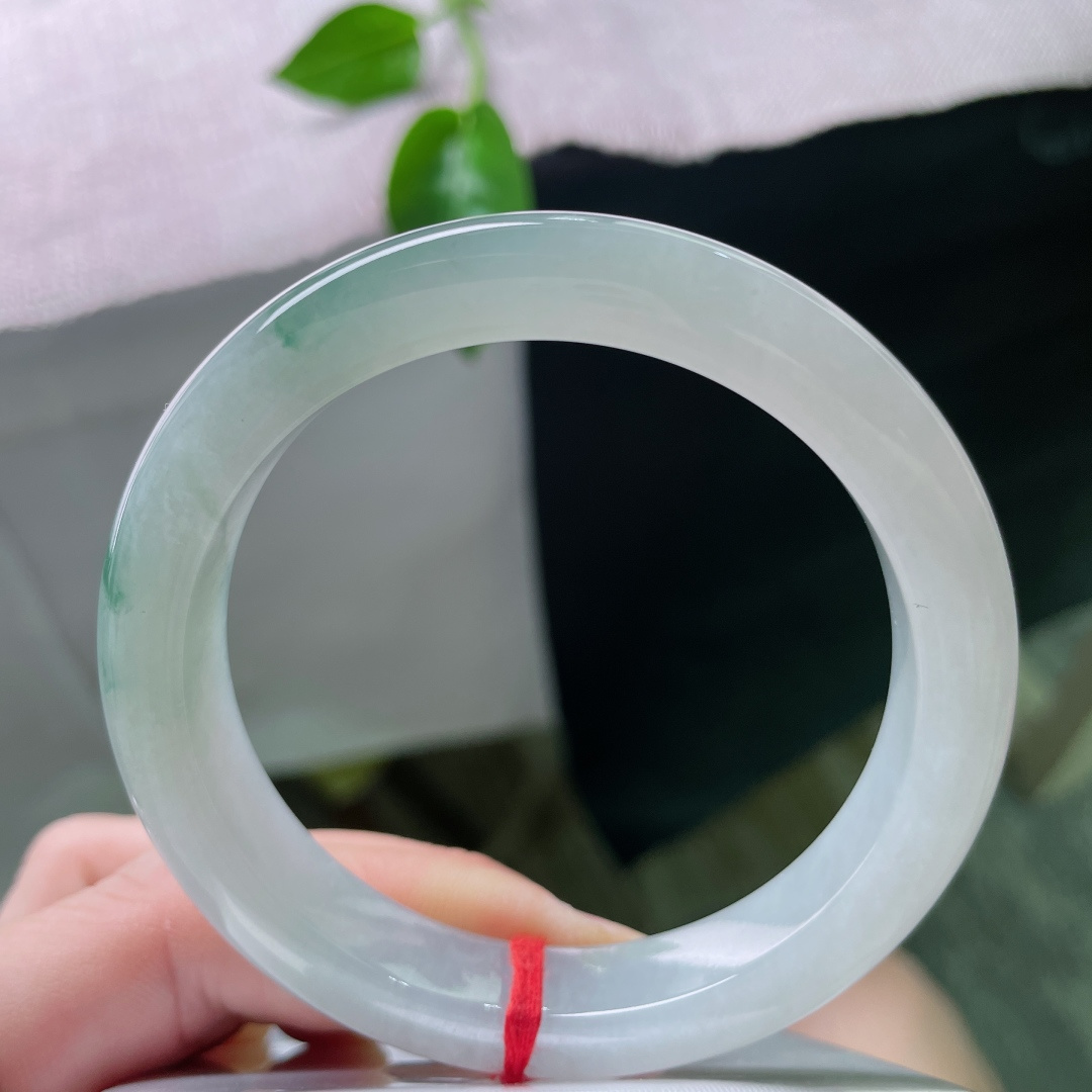 56/11.3/8.7飘花正圈，料子细腻干净，小清新，不失经典大气，种老，无裂。ss50393a