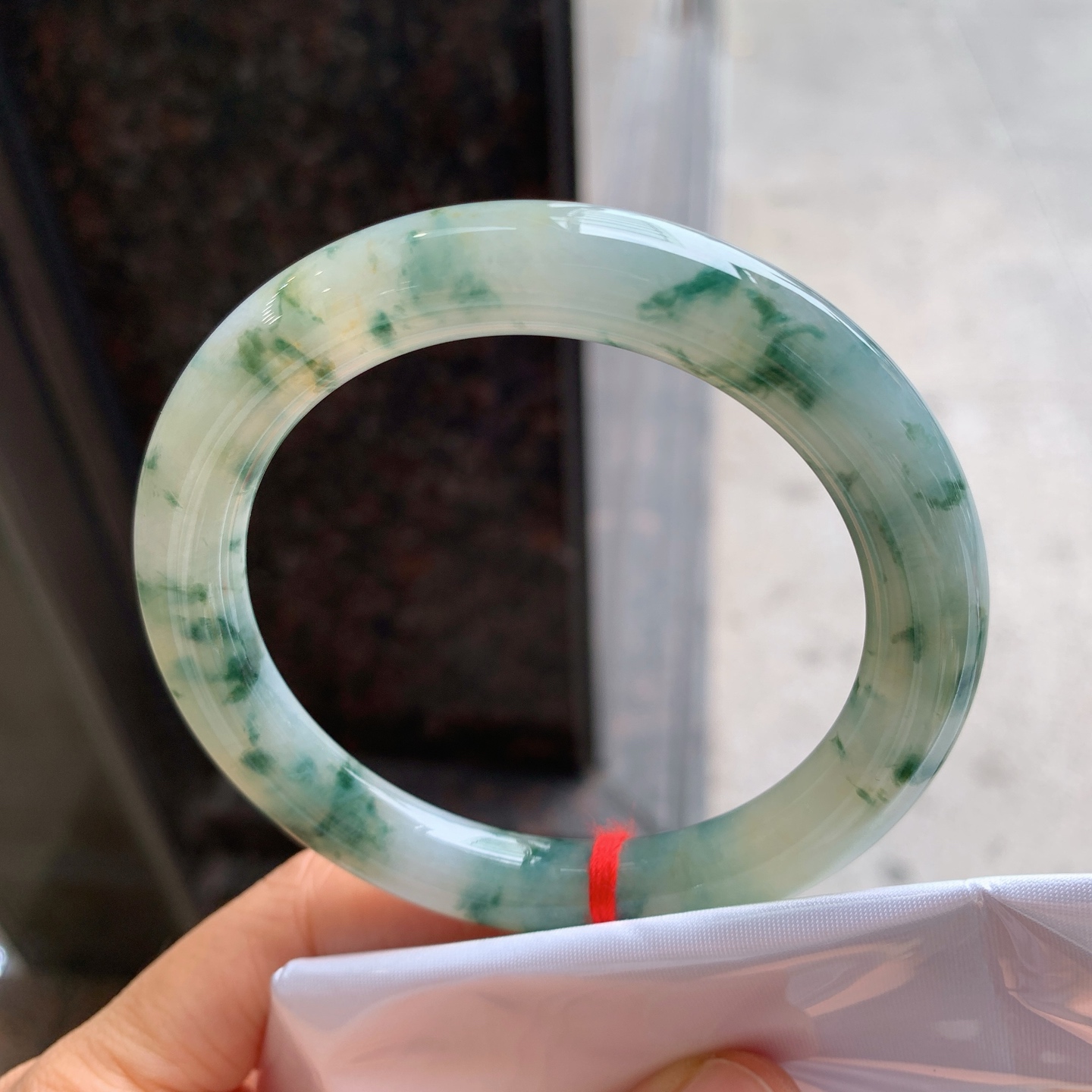 圆条黄翡飘花 微细纹 尺寸：58.5/10 细腻