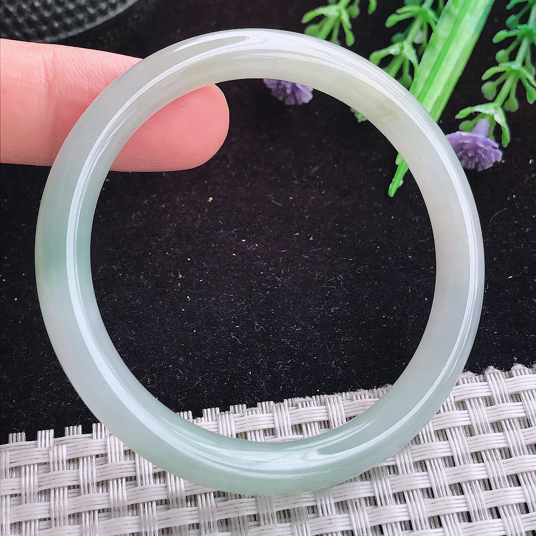 实拍A货翡翠51.5/7.6/7小圈口老坑冰润起胶晴底圆条手镯平安镯翡翠玉镯叮当镯