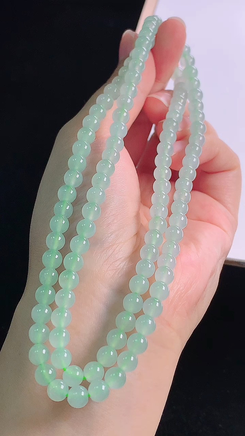 ️冰种项链，尺寸:5.7-5.7mm