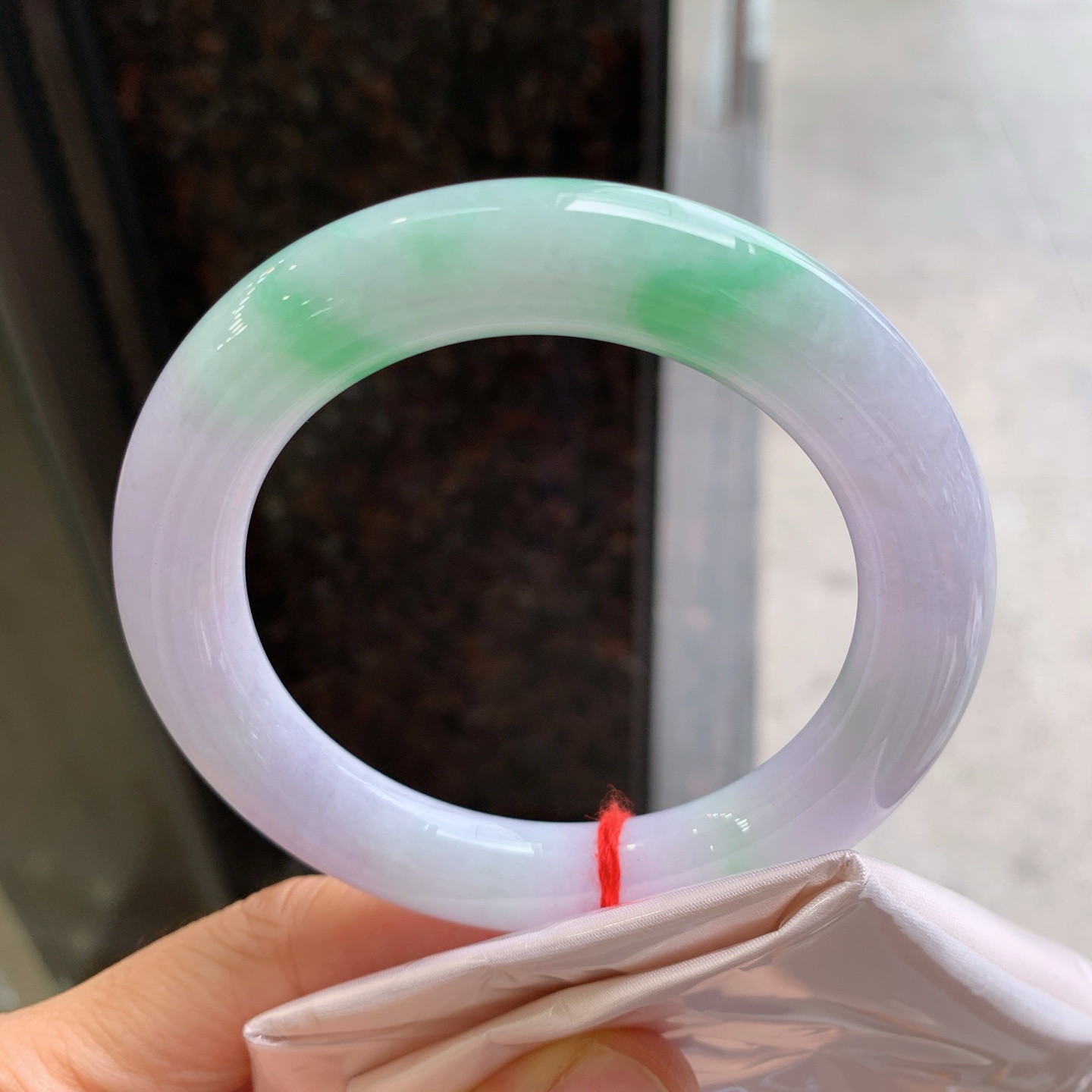 圆条春彩 微细纹 尺寸：59/12 大圈口