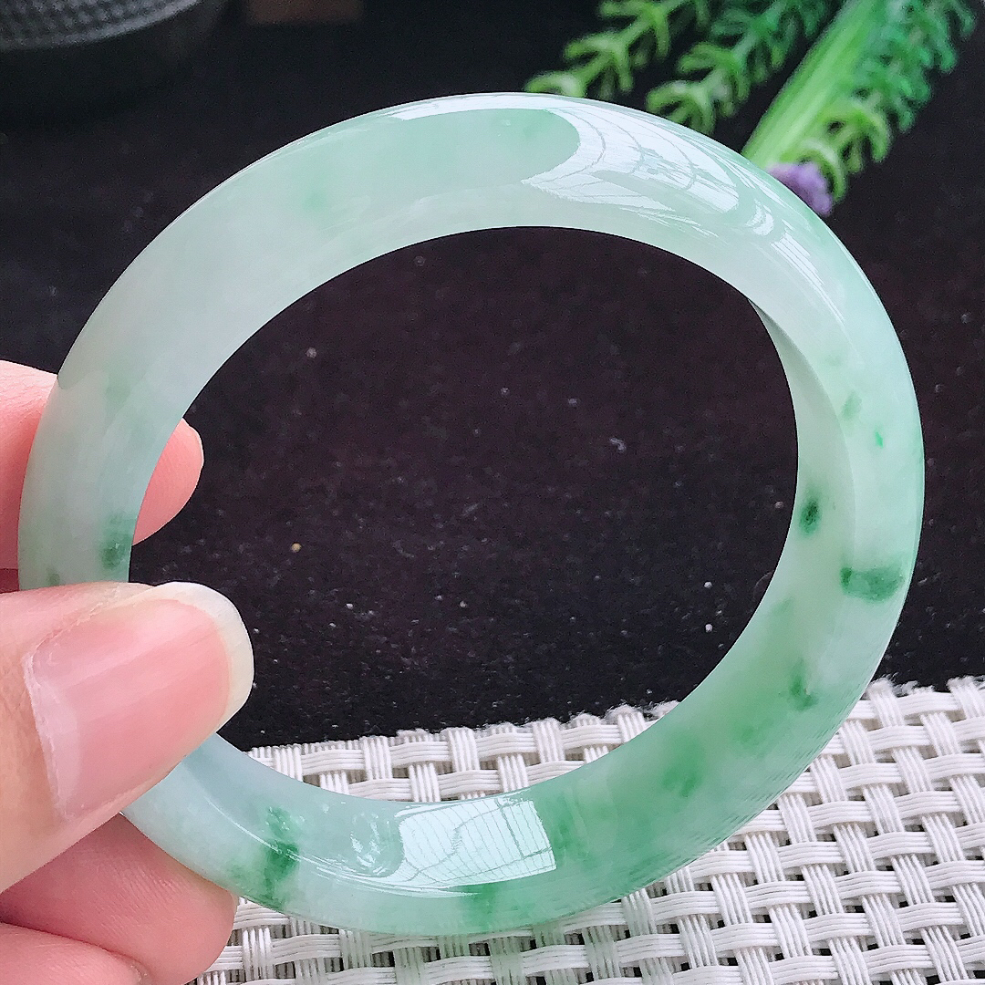 实拍A货翡翠57/14/8.3老坑冰胶果冻飘绿花手镯平安镯翡翠玉镯美人镯