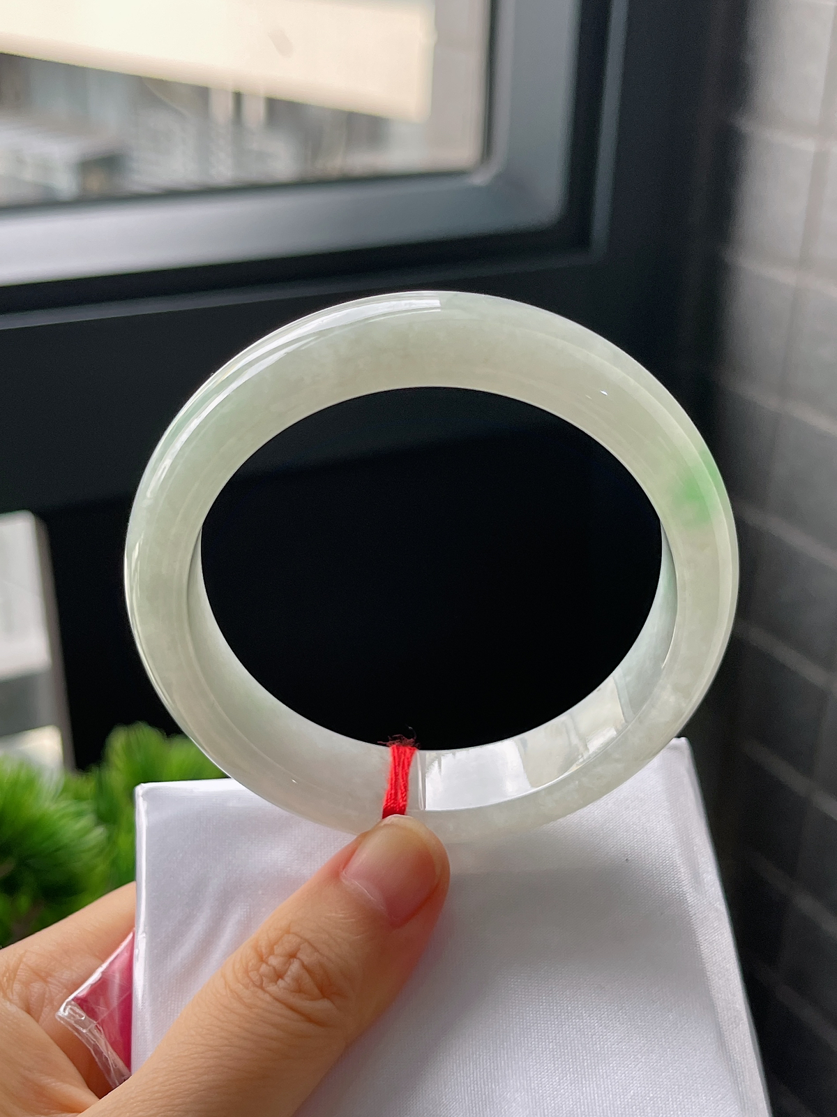 正圈58.2圈口，翡翠糯化种飘花手镯