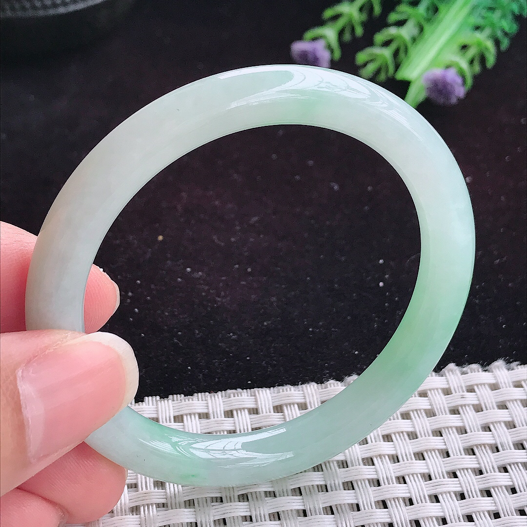 实拍A货翡翠51/8/7.8小圈口老坑冰润飘阳绿圆条手镯平安镯翡翠玉镯美人镯