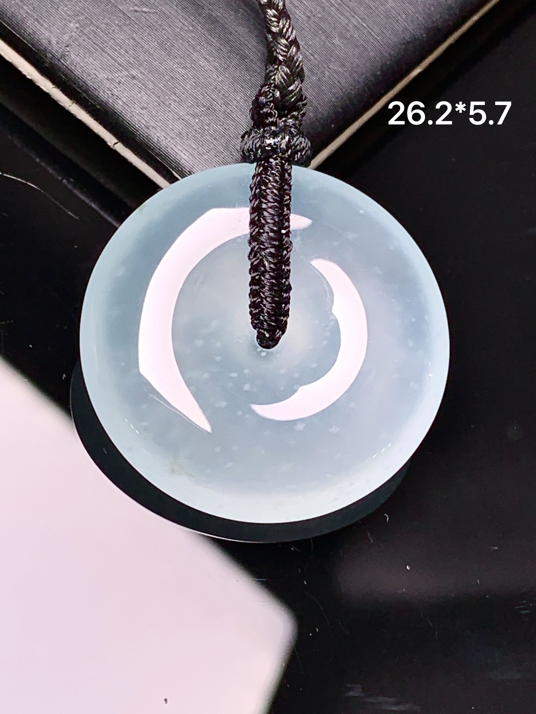冰种平安扣吊坠 玉质细腻 色泽艳丽清新 整体尺寸26.2*5.7 c1