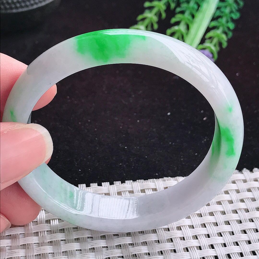 自然光55.5/50.8/13.3/7.3老坑精美温润辣阳绿贵妃手镯平安镯翡翠玉镯美人镯