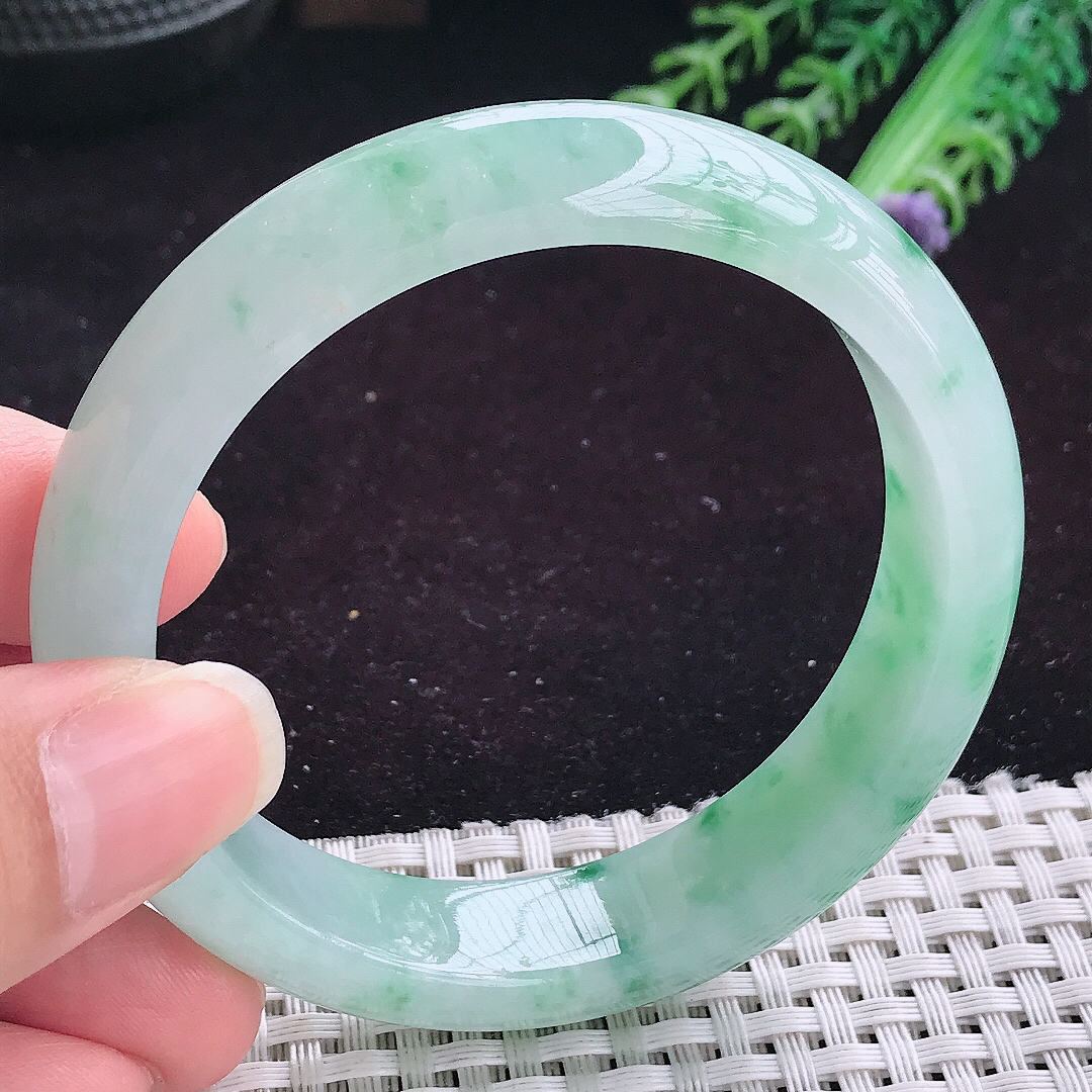 实拍A货翡翠57/14/8.3老坑冰胶果冻飘绿花手镯平安镯翡翠玉镯美人镯