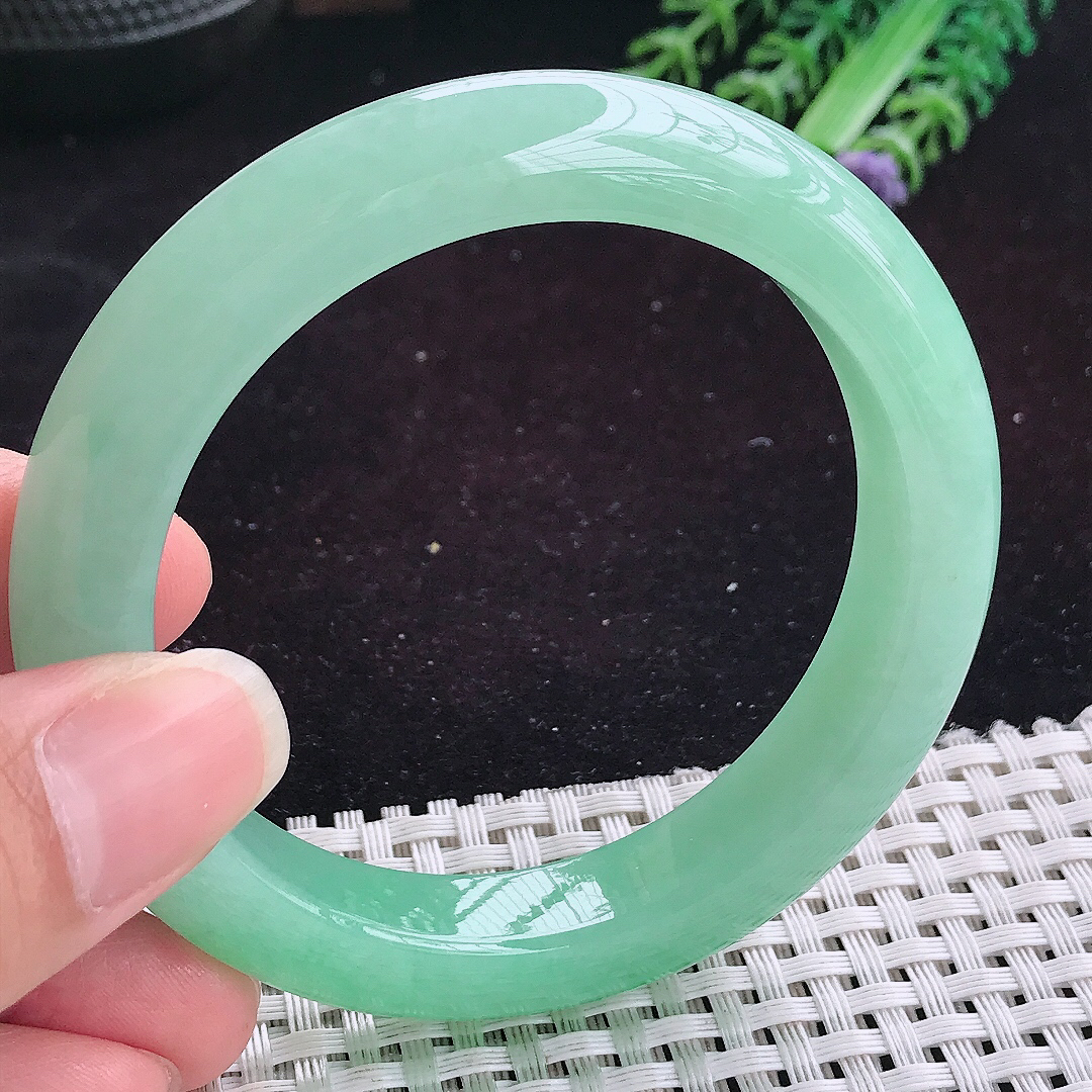自然光56/11.8/9.3老坑冰润满绿甜绿色手镯宽边平安镯翡翠玉镯美人镯