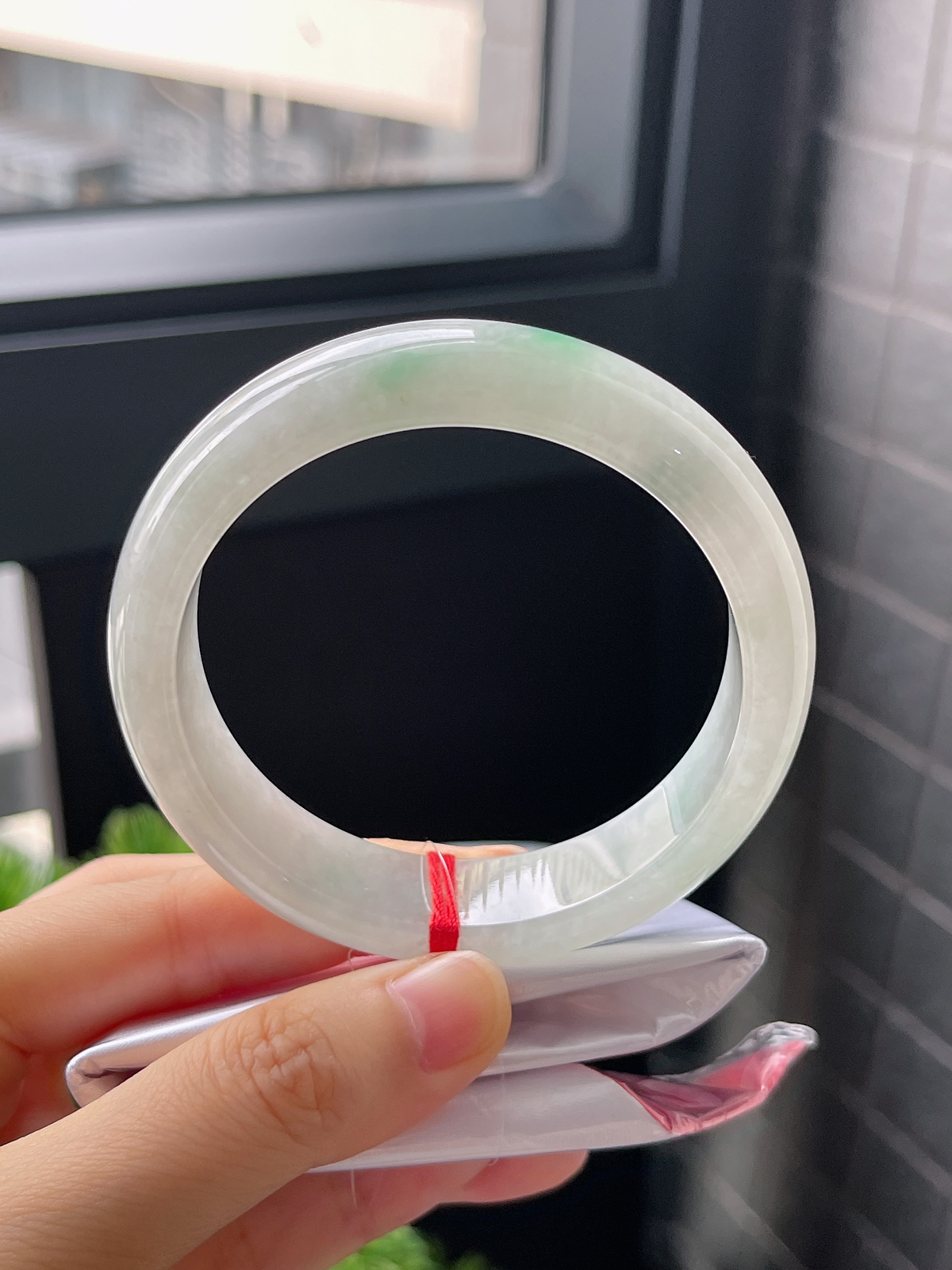 正圈58.2圈口，翡翠糯化种飘花手镯