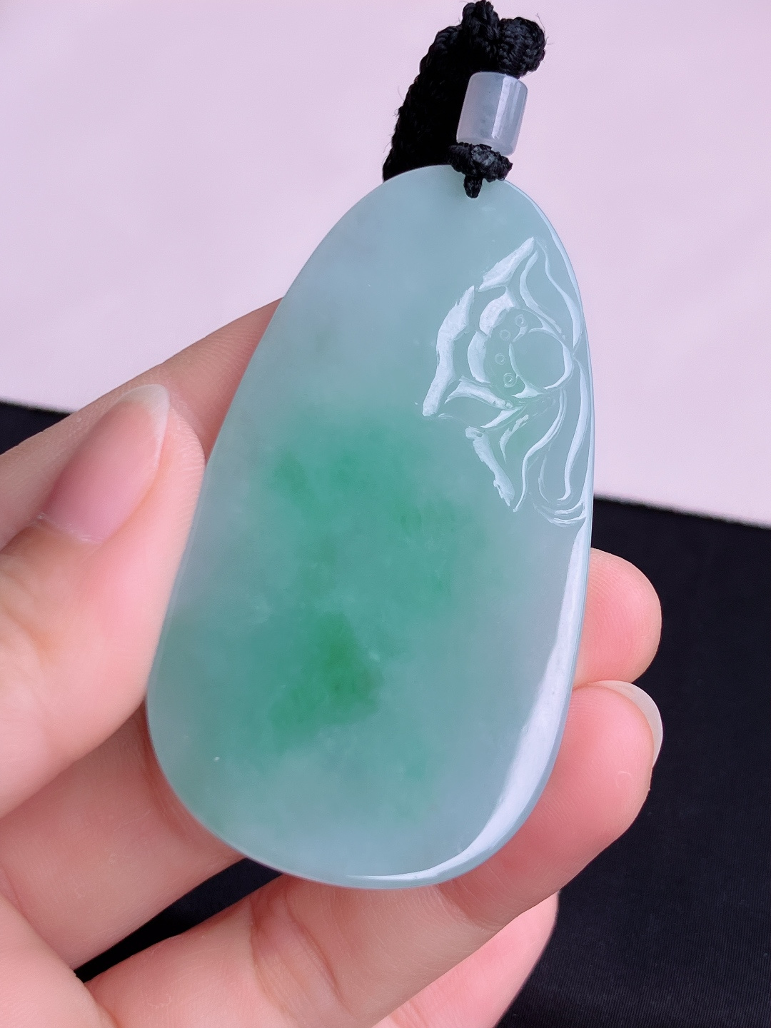 冰飘花大势至菩萨，细腻精致，尺寸64.8/35.6/7.8/自然光实拍