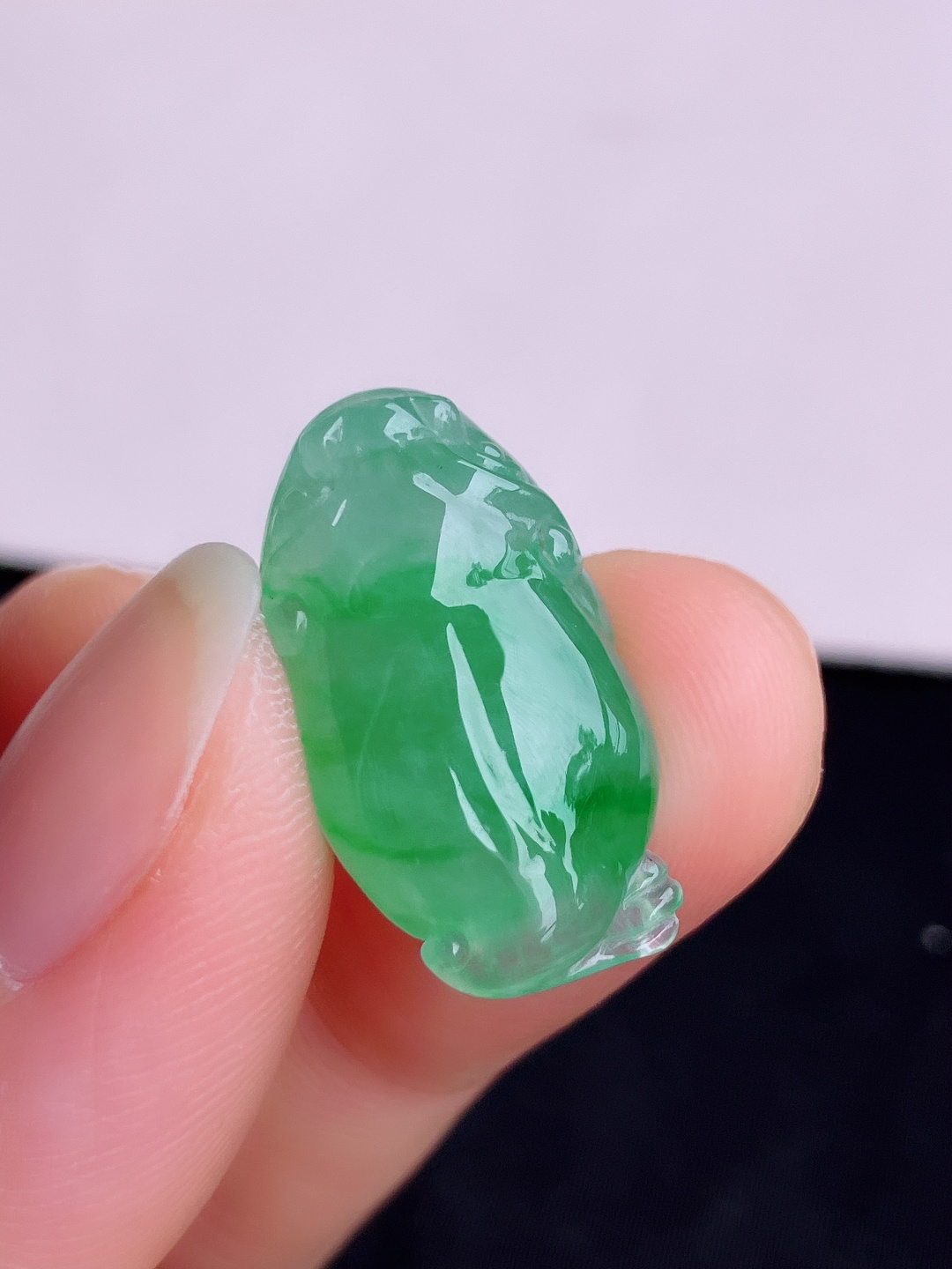 翠绿金蟾，色美清爽，尺寸21.6/12.6/9.8/自然光实拍