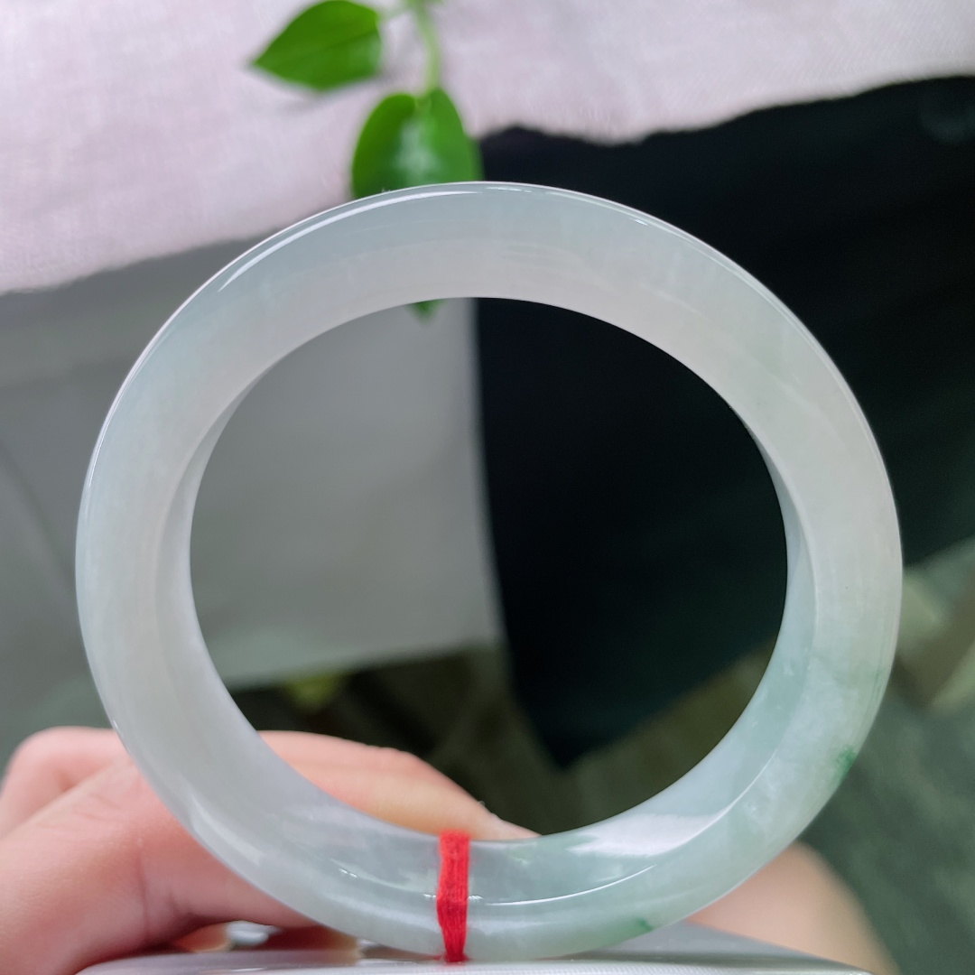 56/11.3/8.7飘花正圈，料子细腻干净，小清新，不失经典大气，种老，无裂。ss50393a