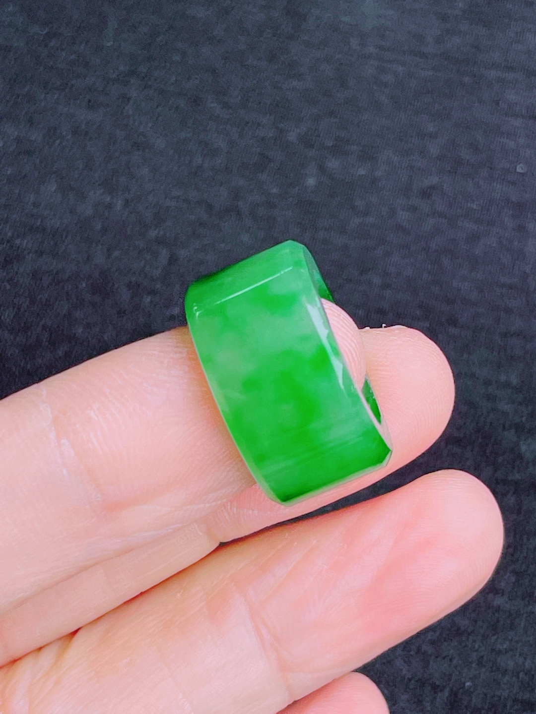 ️高冰绿戒圈，晶莹剔透，新颖时尚，无裂，11-3.5