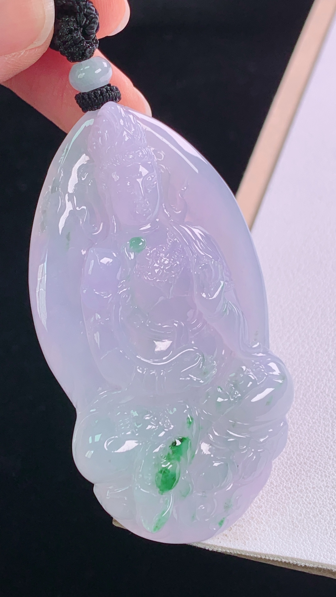 ️紫飘花大势至菩萨 紫色浓郁，花色灵动，无裂 尺寸:70.4-38.3-10.0mm 7