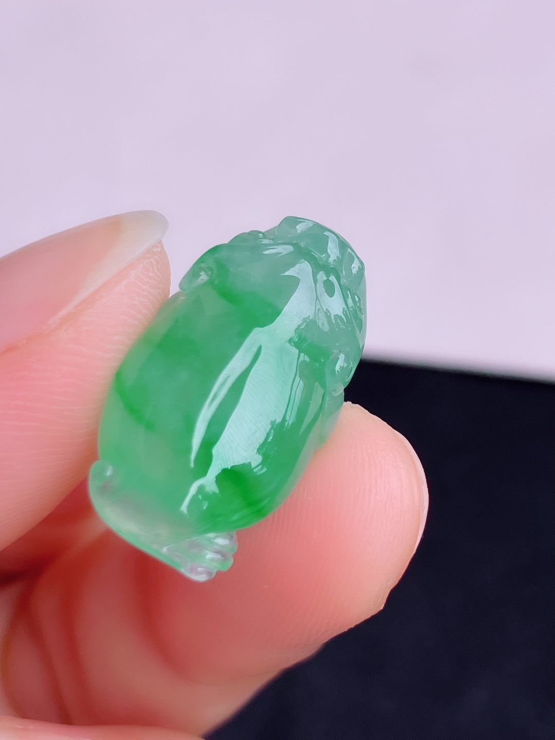 翠绿金蟾，色美清爽，尺寸21.6/12.6/9.8/自然光实拍