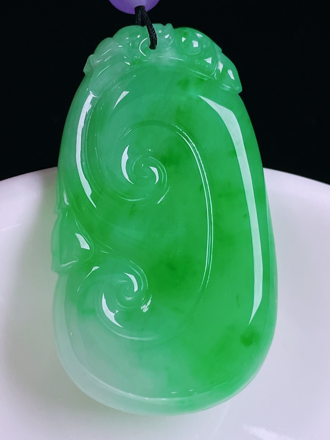 飘绿如意，老种起光，细底通透，尺寸：41.6/24/5.4mm0612