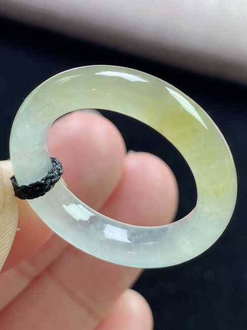 冰飘黄翡戒指，无裂，内径尺寸18.3-5.0-3.7mm，17号手寸，L11ytf