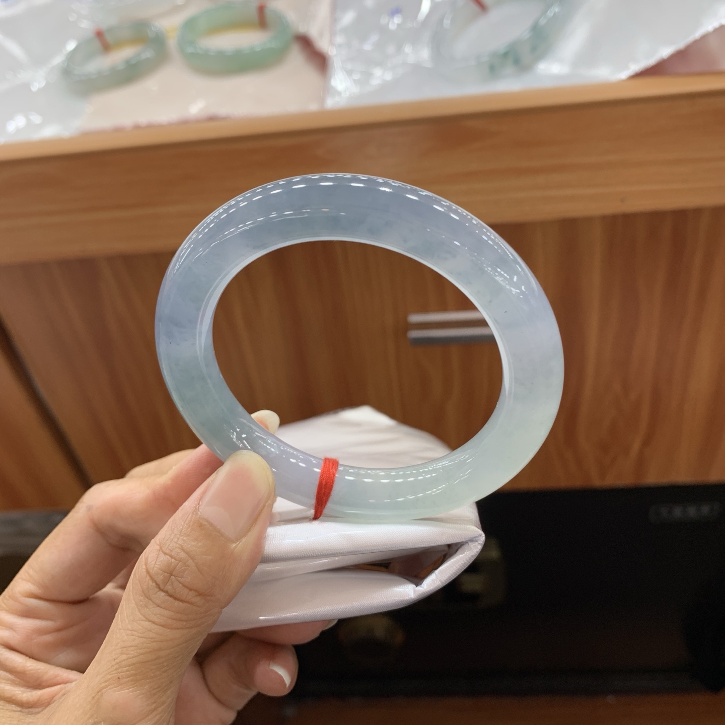 060918GX 圆条翡翠手镯 57.5-11-10.8