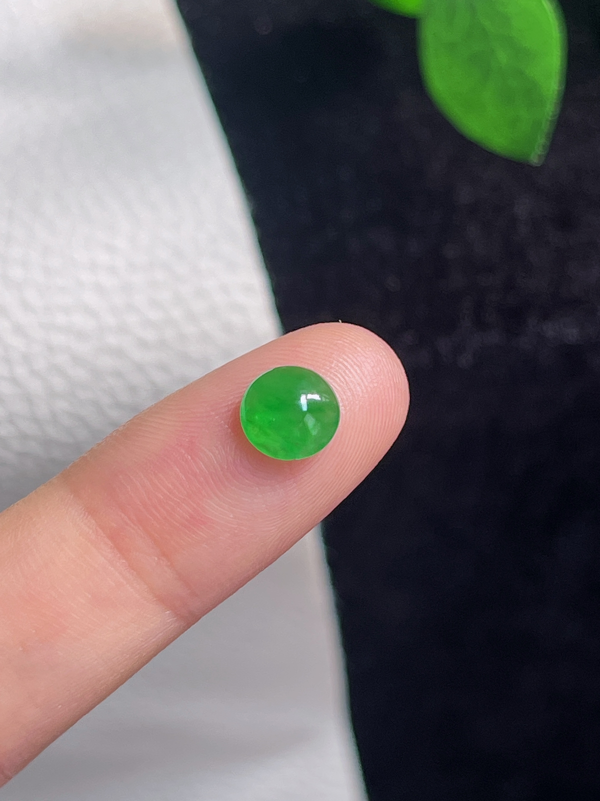 翡翠冰糯绿色蛋面