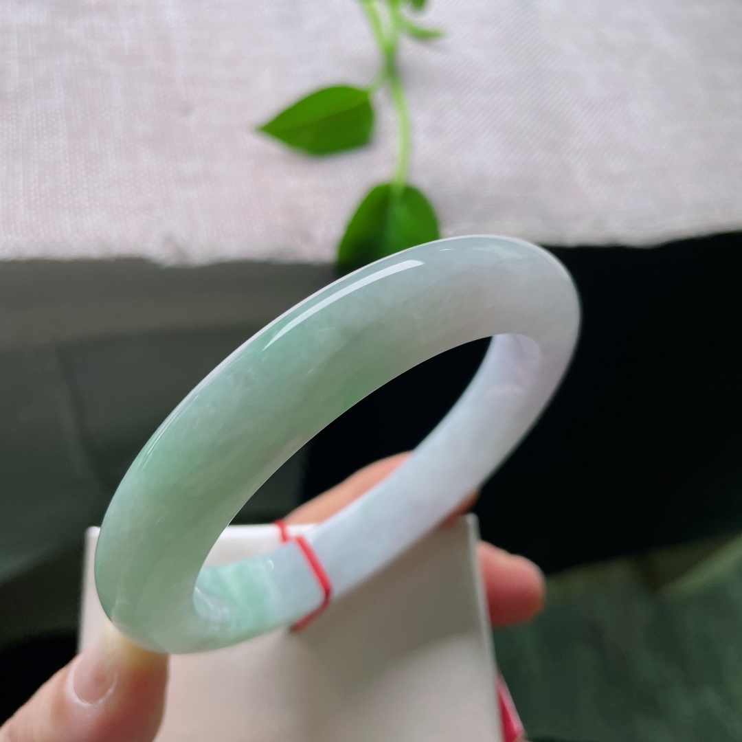 飘绿正圈，水润，俏丽若三春之桃，雍容华贵，种老，棉线，ss51488a