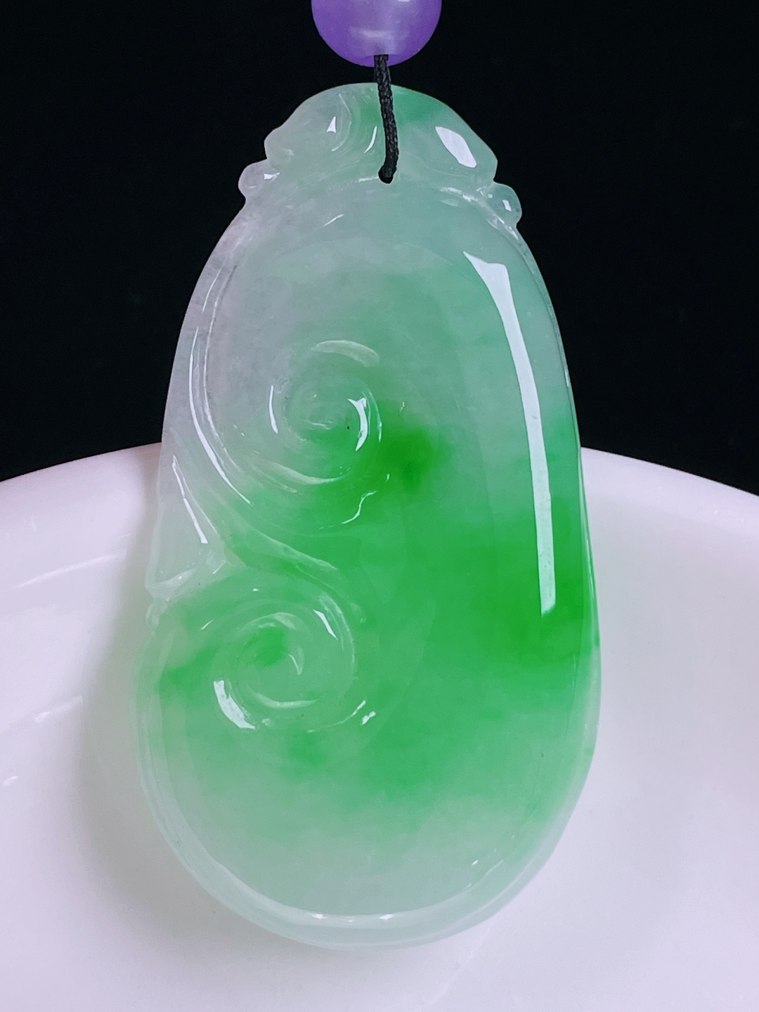 ️飘绿如意，老种起光，细底通透，尺寸：43.4/23.8/5.6mm0612