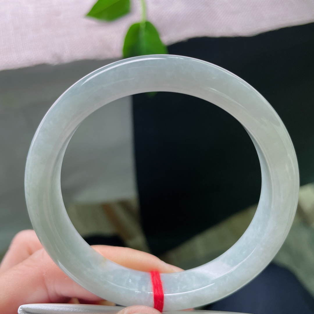 绿底正圈，水润细腻，温婉可人，贵气，有纹，ss54078a