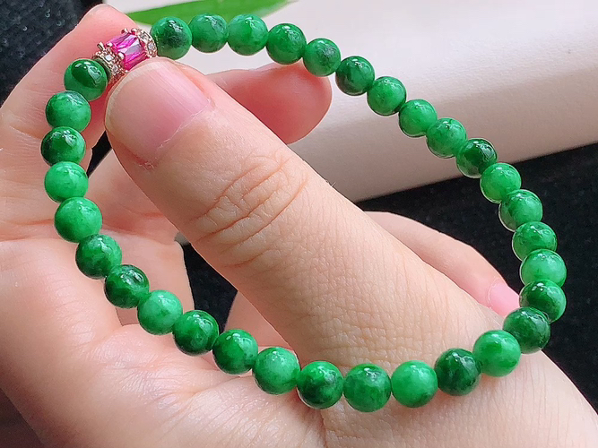 ️ 满绿手串，尺寸取一6.0mm，包A附证书