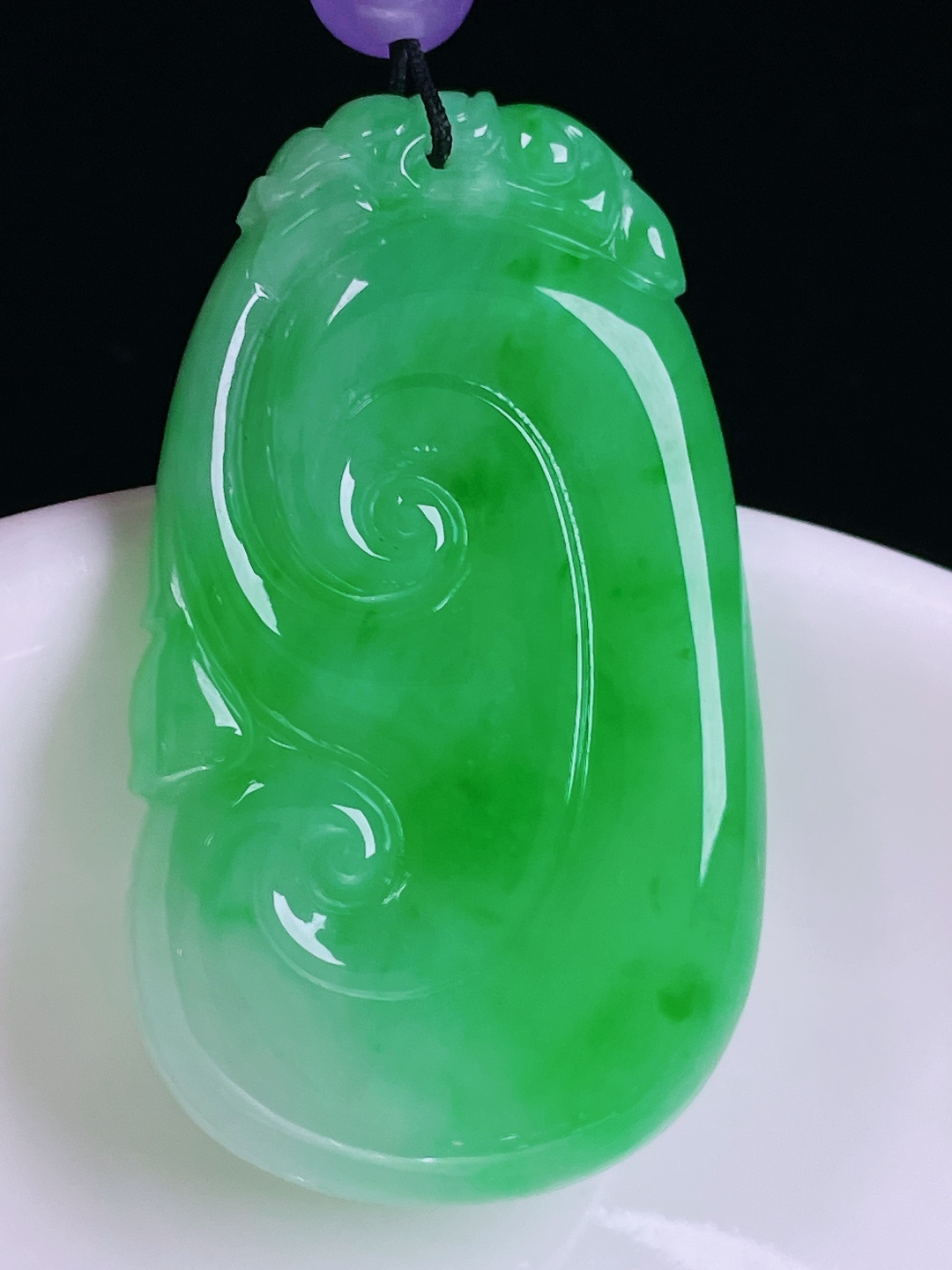 飘绿如意，老种起光，细底通透，尺寸：41.6/24/5.4mm0612