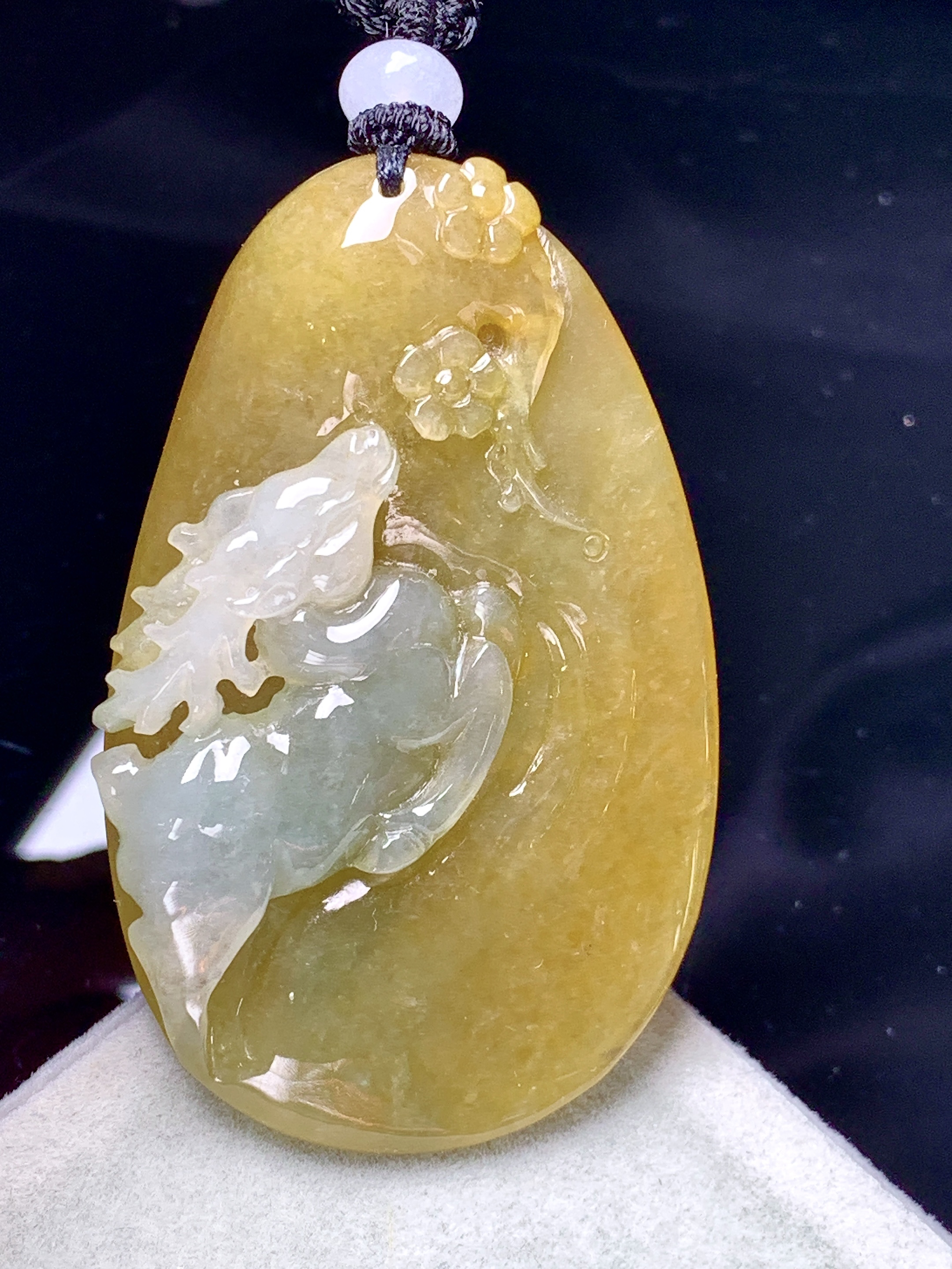 黄翡貔貅吊坠 玉质细腻 色泽艳丽清新 整体尺寸55.2*34.8*11.2 L1