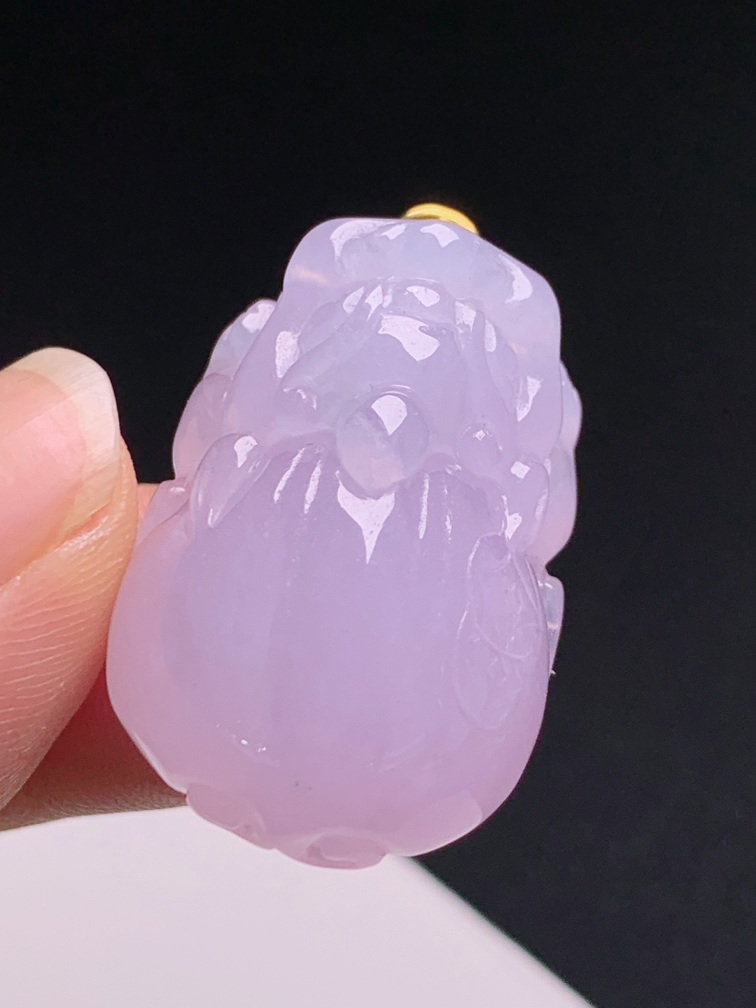 冰紫貔貅吊坠，胶润起光雕工圆润，18K金扣头招财纳福