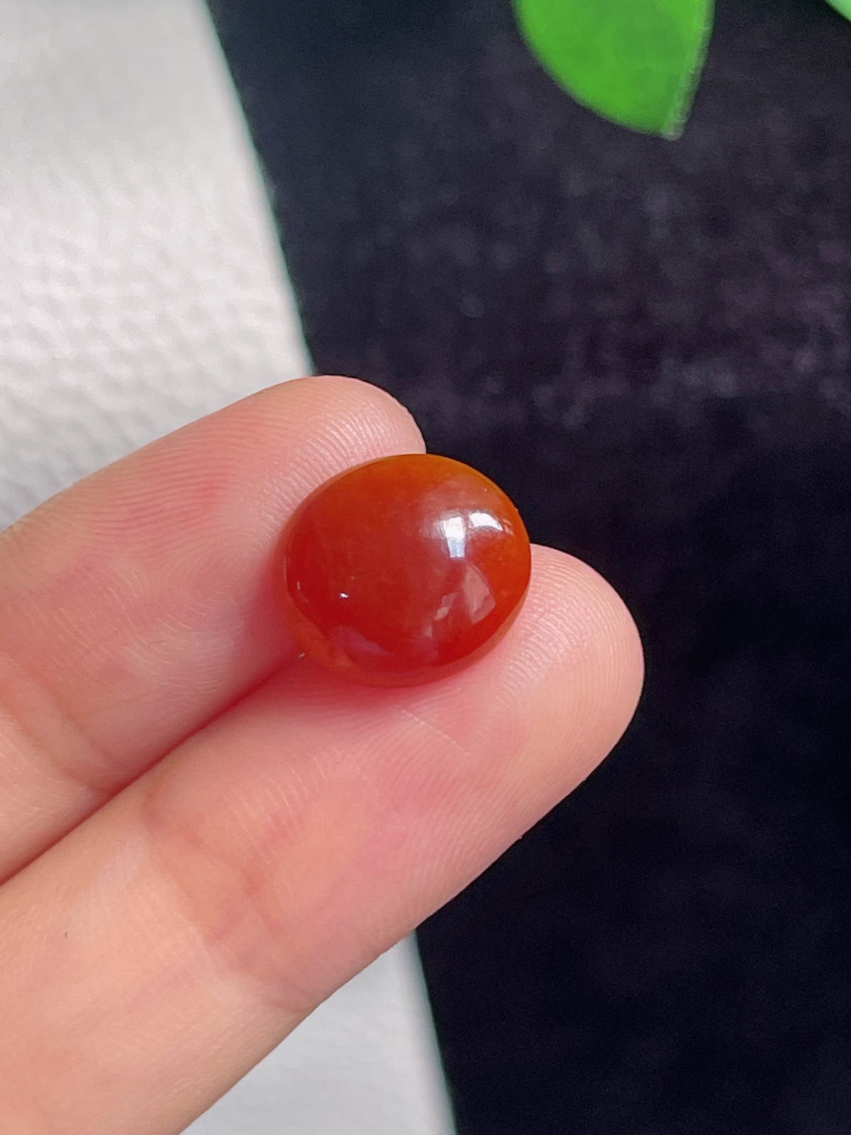翡翠冰糯红翡蛋面
