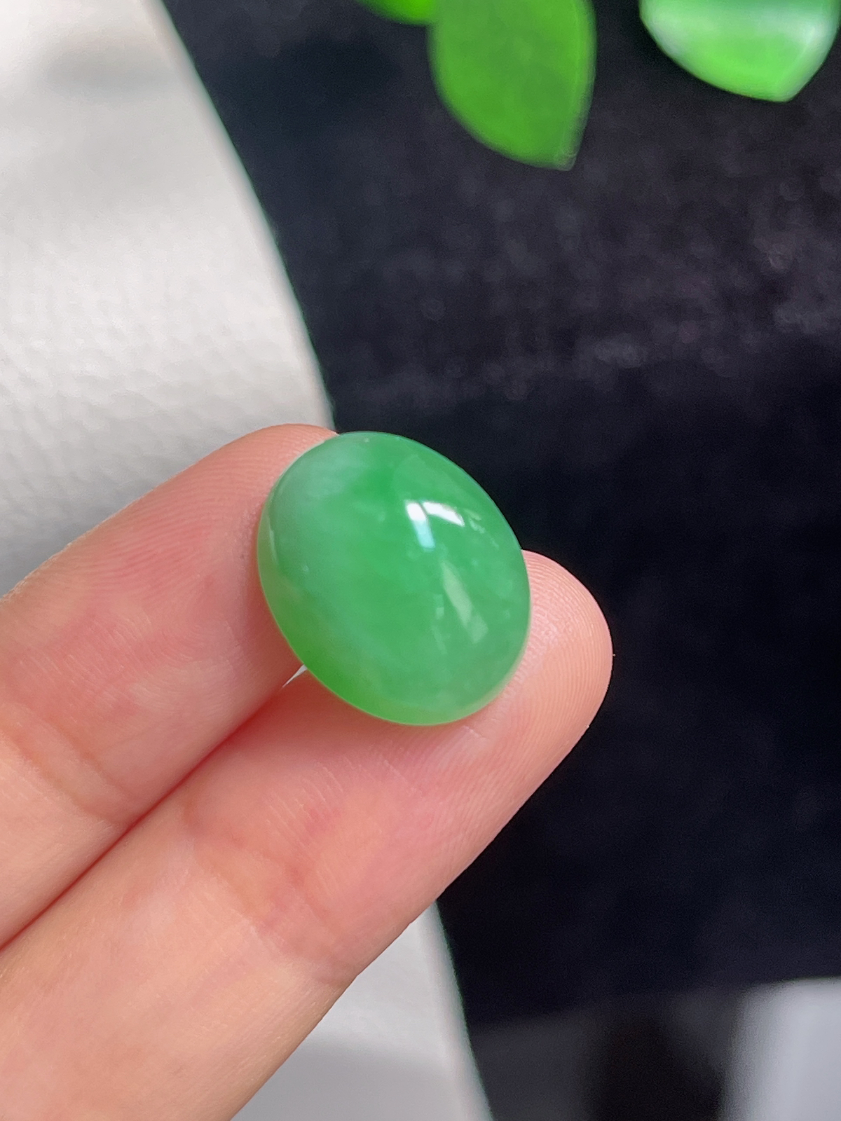翡翠冰糯种浅绿色戒面