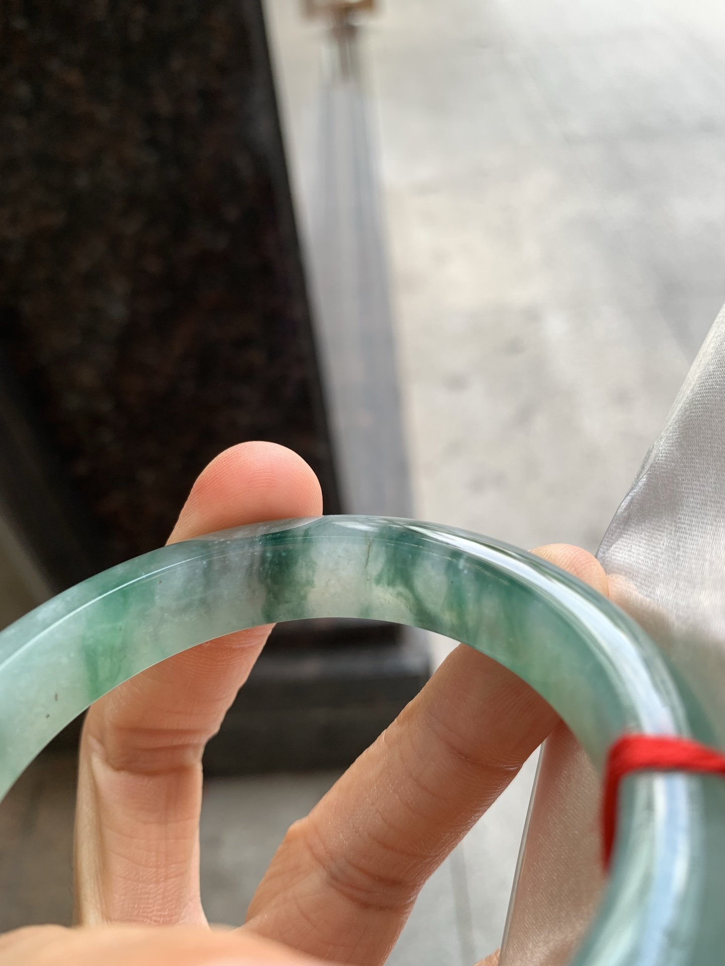 正圈冰飘绿花 内圈微细纹 尺寸：54.5/11.3/8.6 版型好