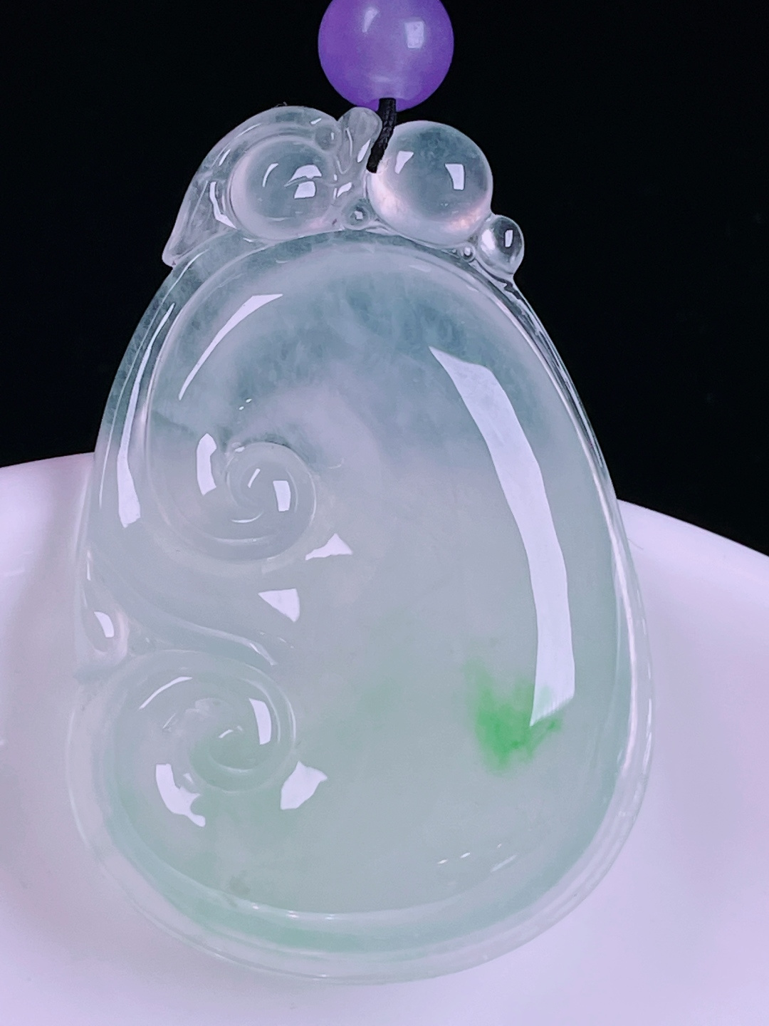 ️冰绿如意，老种起光，细底通透，尺寸：41.7/28.5/6.2mm0612