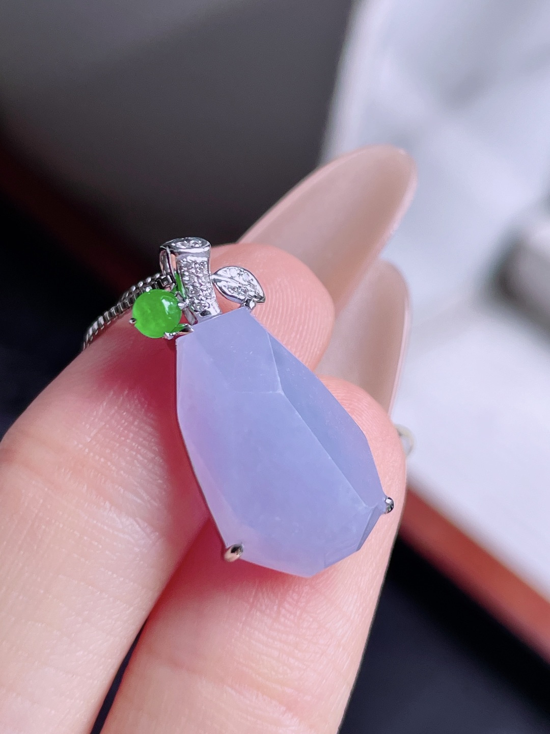 冰紫福瓜 色泽鲜艳 种老水润 18k金镶嵌 整体 22.9/12.3/6.8