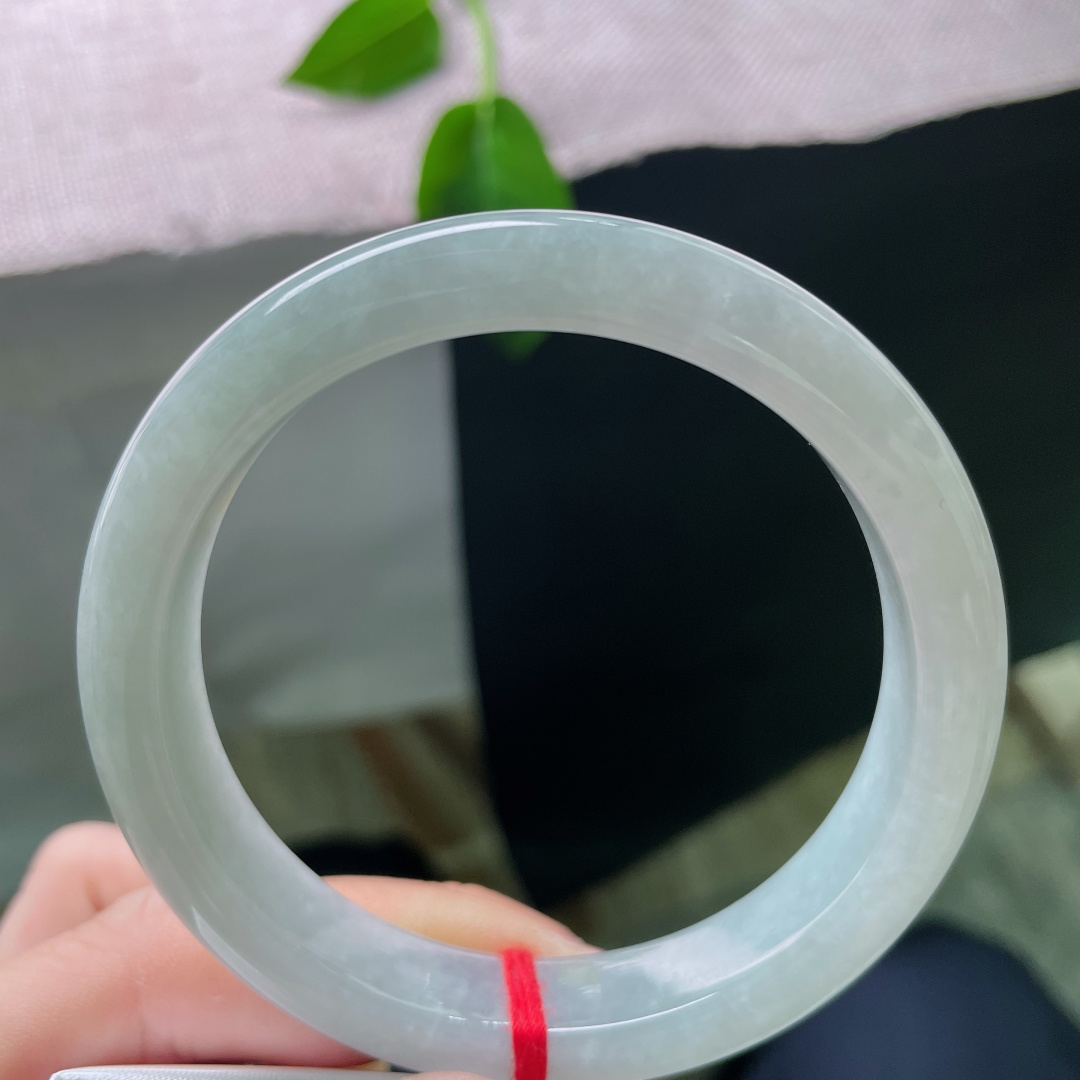 绿底正圈，水润细腻，温婉可人，贵气，有纹，ss54078a