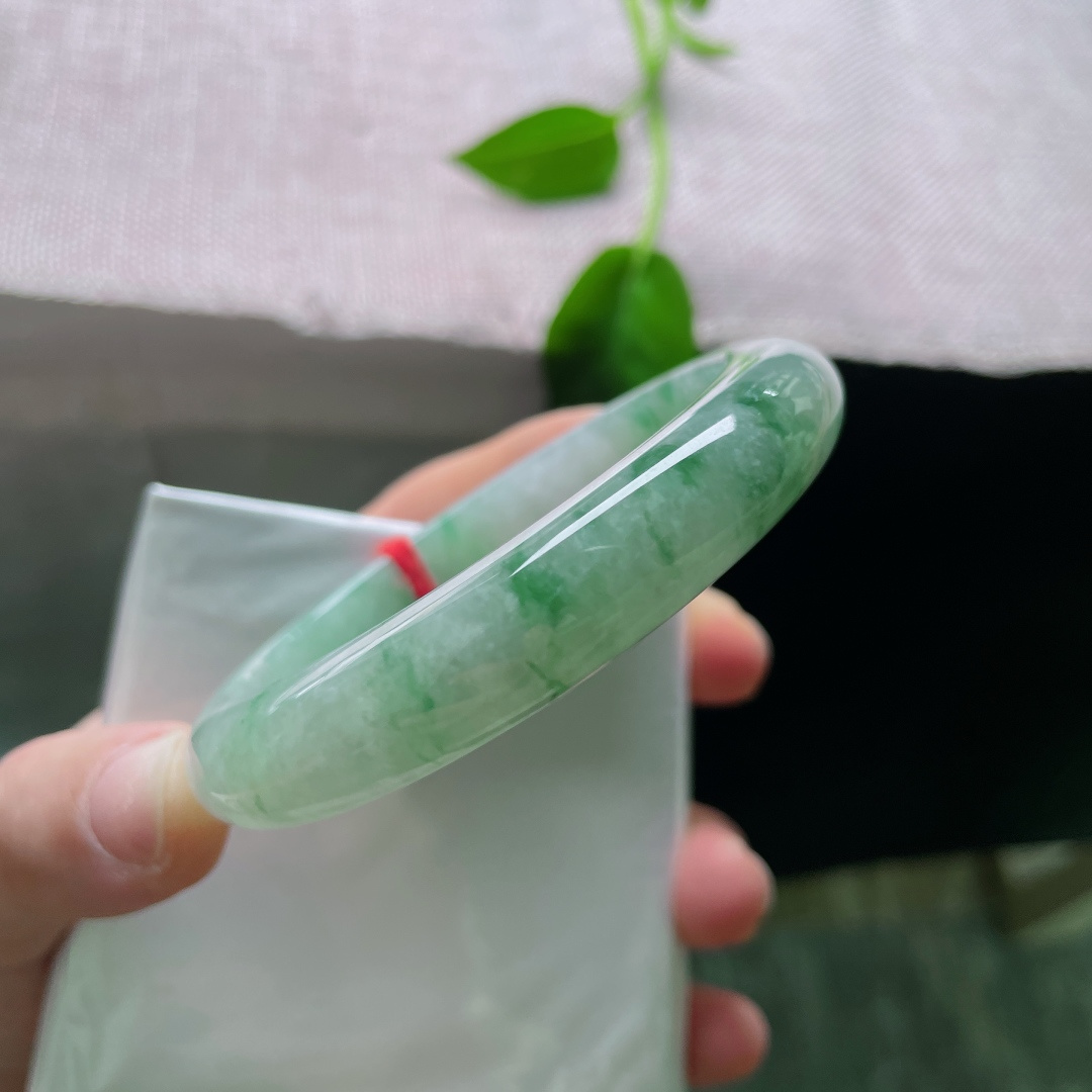 飘花正圈，水头好，种老，花影摇曳，海草一般，灵动飘逸，有棉线，ss50189a