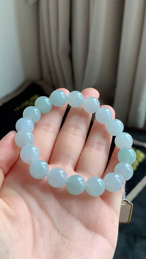天然翡翠，冰胶手串 尺寸11 hm69