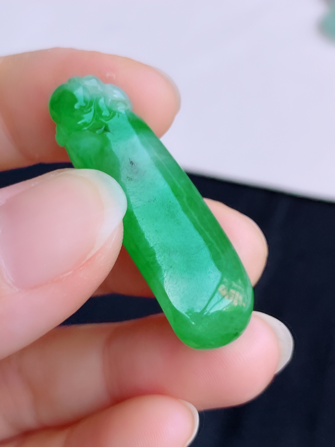 翠绿福瓜，色美清爽，尺寸39.8/13.3/7.3/自然光实拍