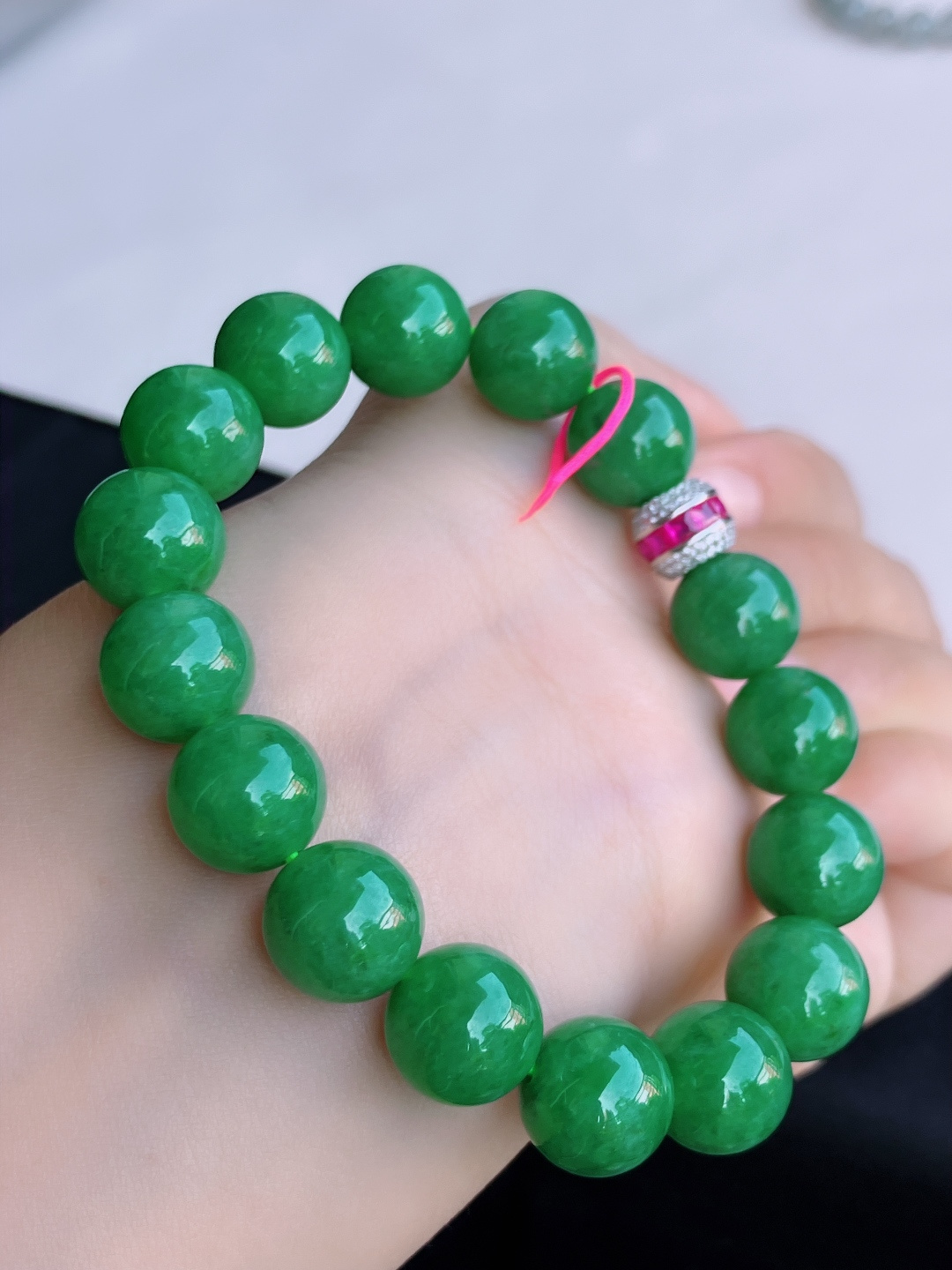 果绿手串，饱满大气，尺寸12.5/自然光实拍