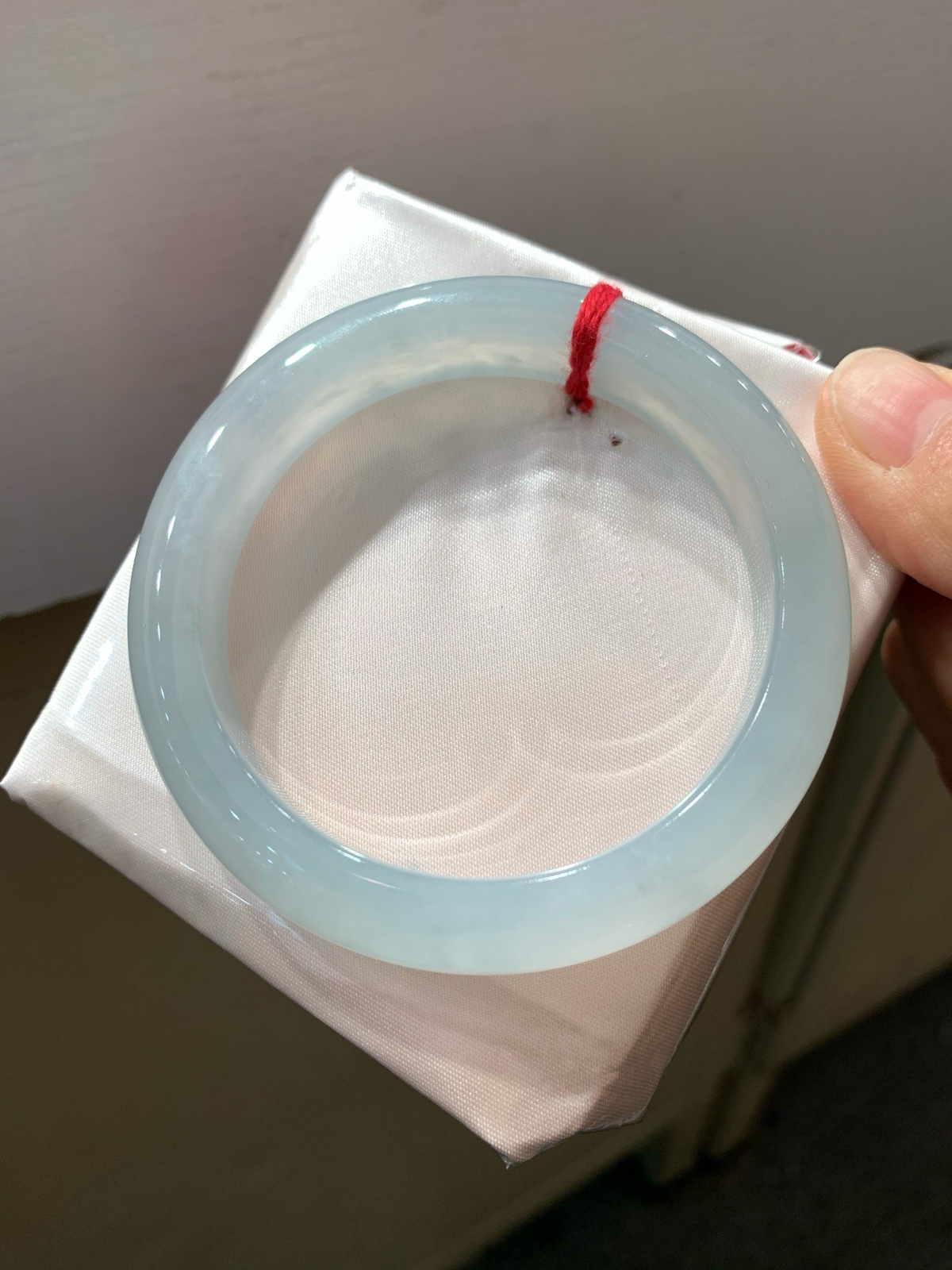尺寸57.1/12.3/8.7，冰种手镯
种好水足