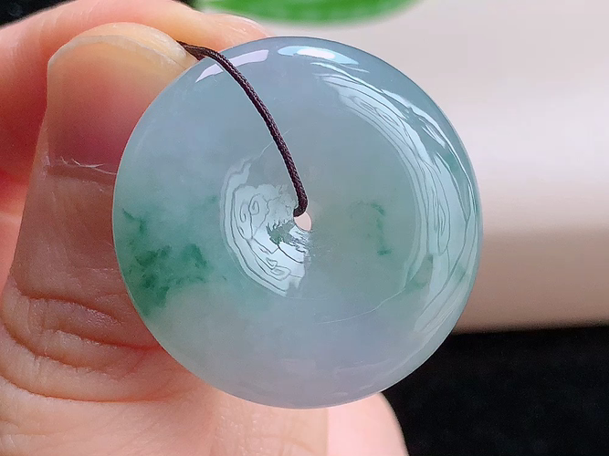 平安扣，无裂，尺寸28.3-7.8mm，包A附证书