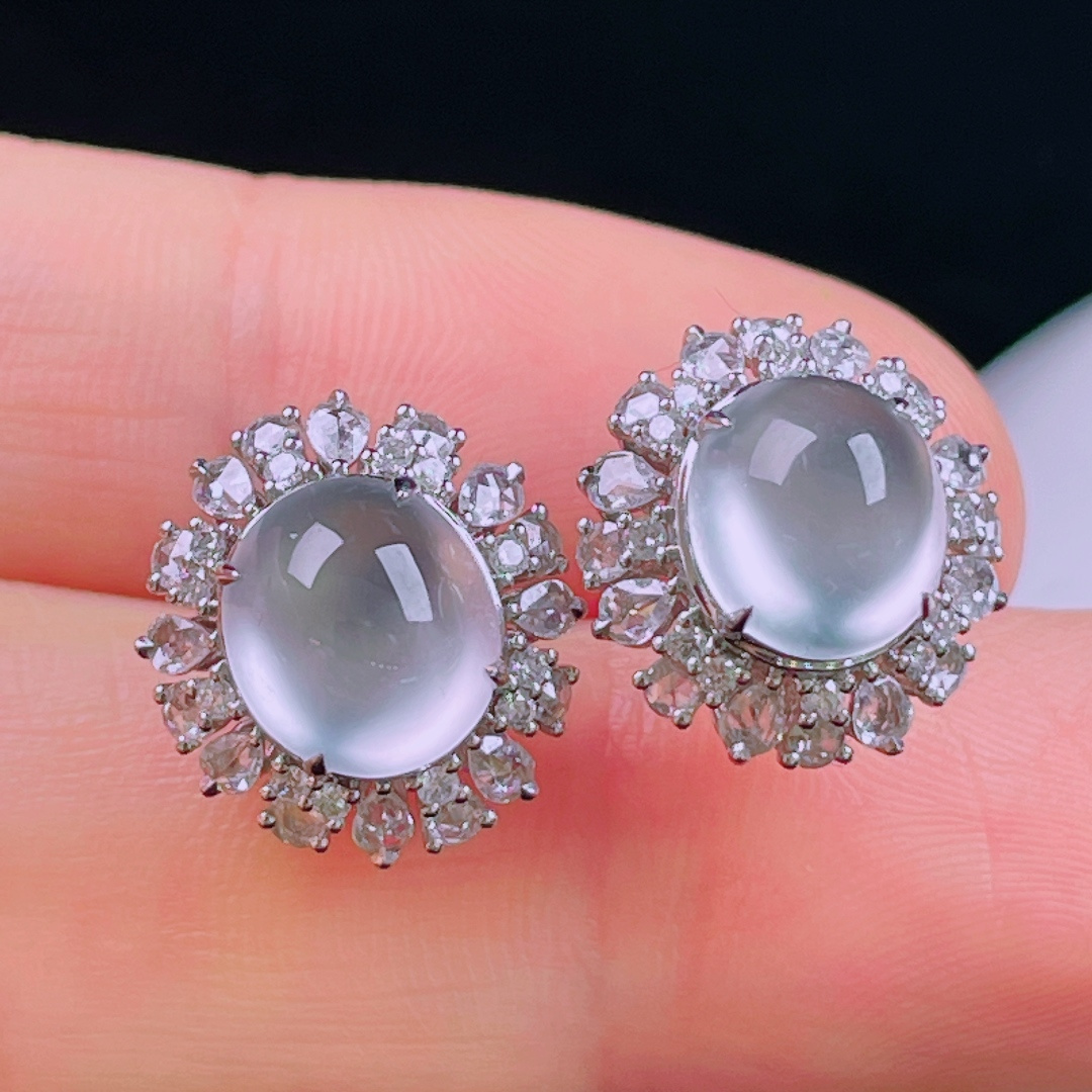 ️，老种起光，细底通透，尺寸：裸石8.4/7.9/5mm0612