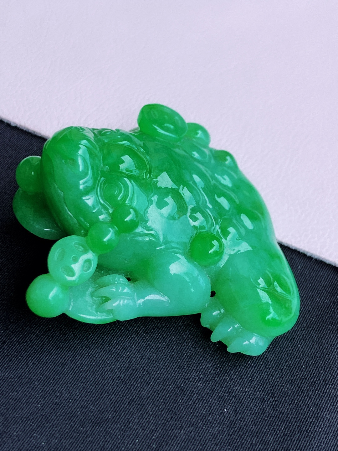 翠绿大金蟾，招财进宝，尺寸42/38.5/16.8/自然光实拍