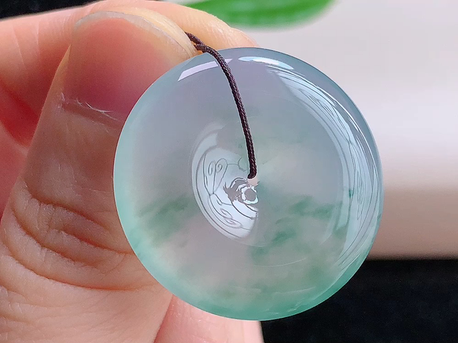 平安扣，尺寸27.4-6.0mm，包A附证书
