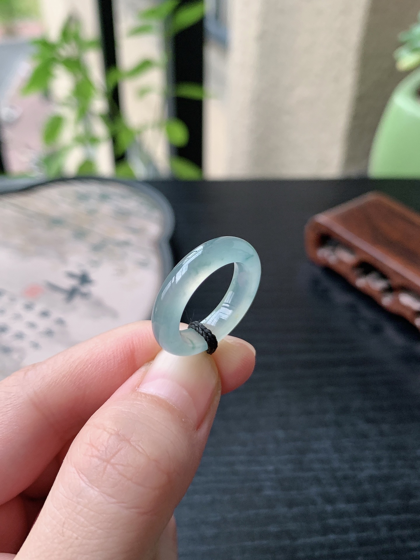 老坑冰种胶感飘花素面戒指 裸石尺寸:15.8-4.8-3.8mm